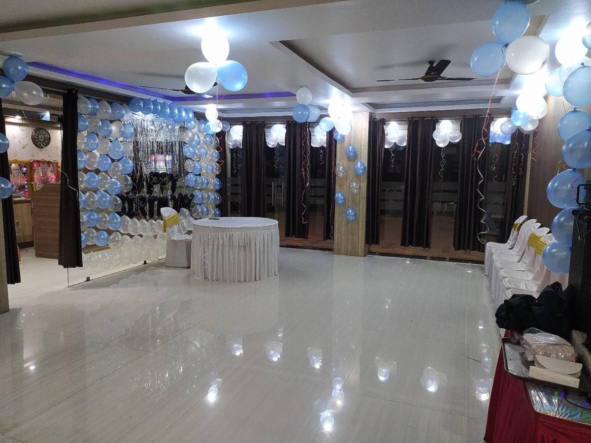 Hotel R K Palace Bhopal Exterior foto